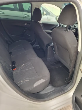 Peugeot 208, снимка 14