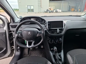 Peugeot 208, снимка 8