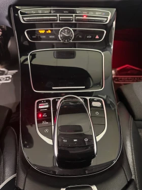 Mercedes-Benz E 220, снимка 13