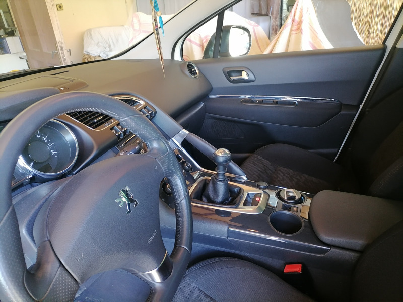 Peugeot 3008, снимка 9 - Автомобили и джипове - 46800325