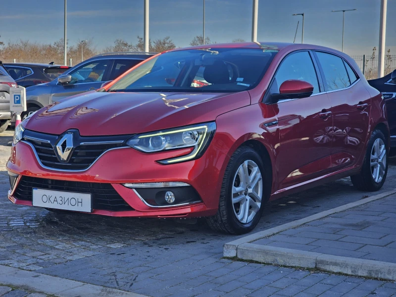 Renault Megane Hatch TCe 1.3, снимка 1 - Автомобили и джипове - 48111573