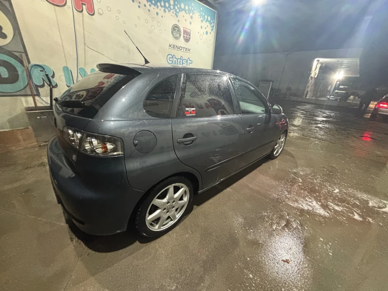 Seat Ibiza, снимка 6 - Автомобили и джипове - 48604575