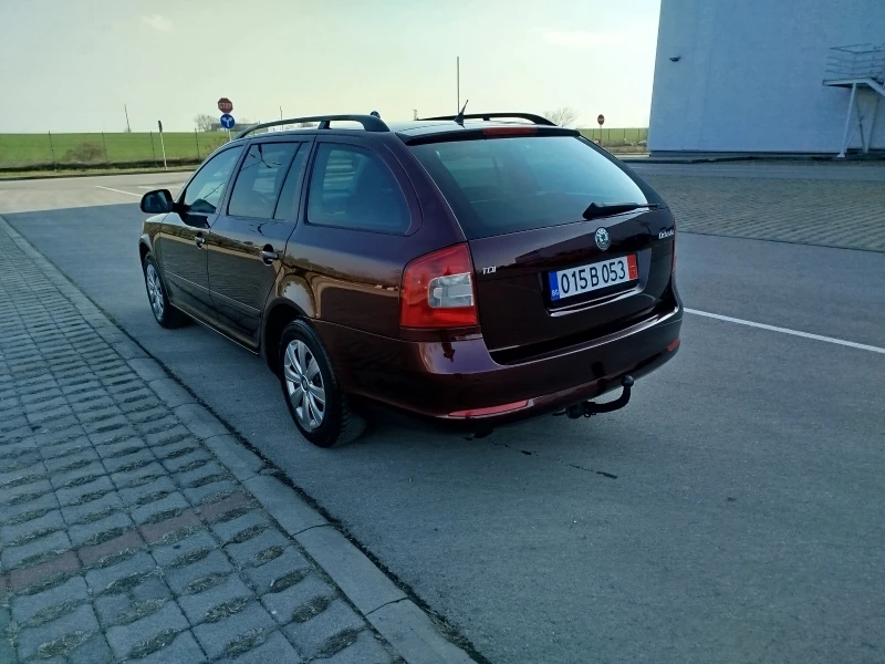 Skoda Octavia 1.6TDI-105кс., снимка 4 - Автомобили и джипове - 48919336