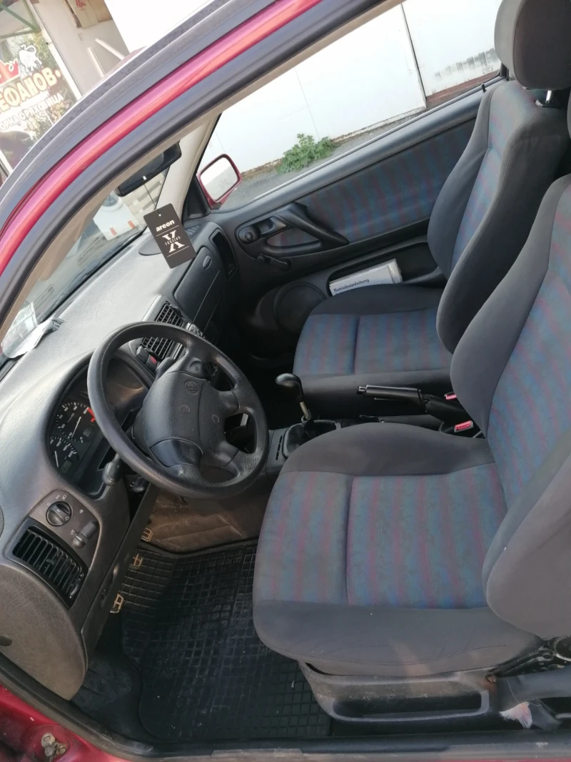 VW Polo, снимка 2 - Автомобили и джипове - 48923580