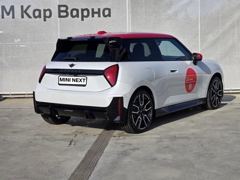 Mini Cooper s Cooper E JCW package, снимка 2 - Автомобили и джипове - 49114701