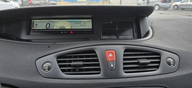 Renault Grand scenic 1, 9DCI-131кс, снимка 16 - Автомобили и джипове - 51026583