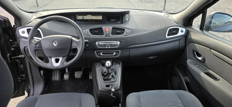 Renault Grand scenic 1, 9DCI-131кс, снимка 9 - Автомобили и джипове - 51026583