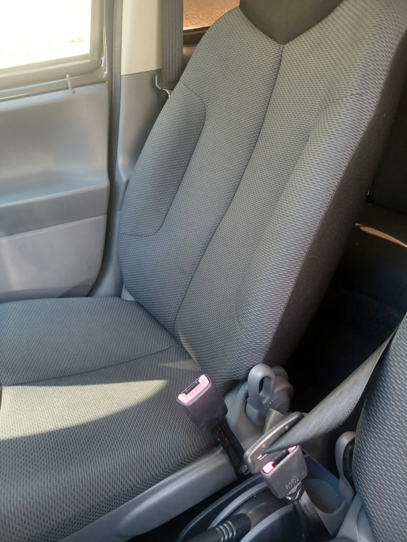 Toyota Aygo, снимка 7 - Автомобили и джипове - 52094515