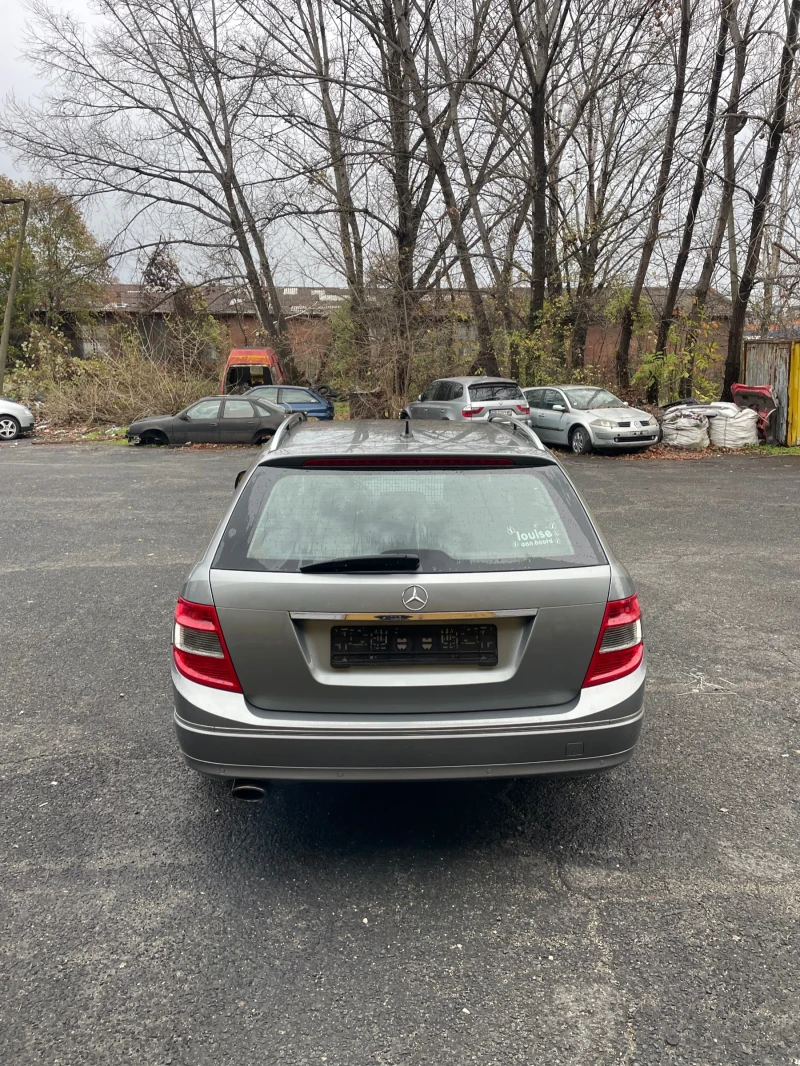 Mercedes-Benz C 220 OM646, снимка 3 - Автомобили и джипове - 52673682