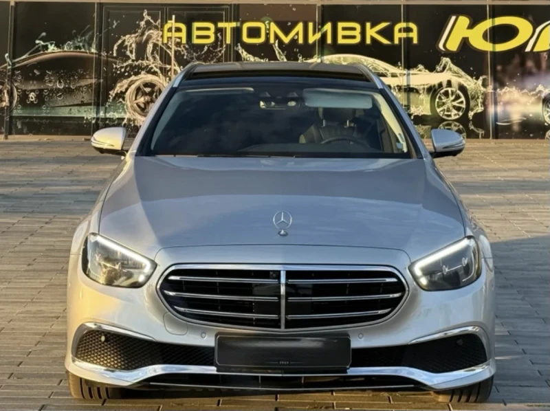 Mercedes-Benz E 200 Хибрид, снимка 2 - Автомобили и джипове - 53373288