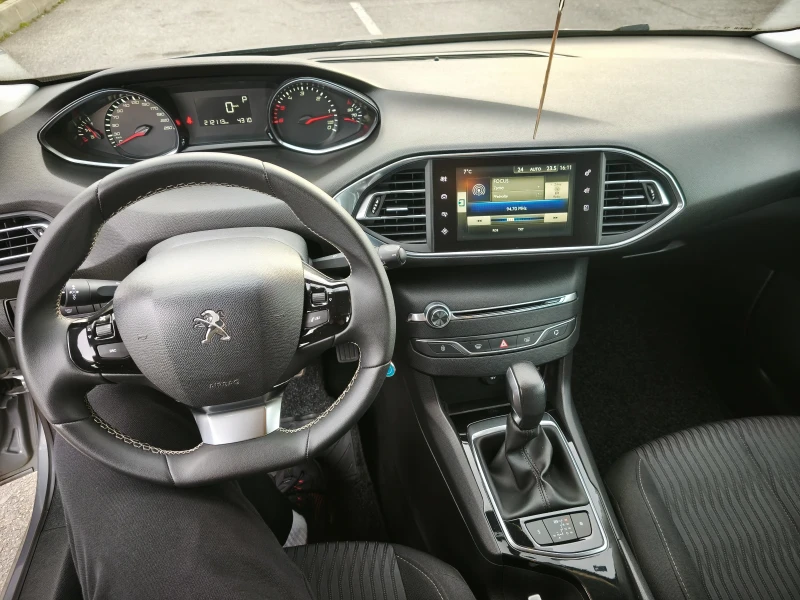 Peugeot 308, снимка 10 - Автомобили и джипове - 53421017