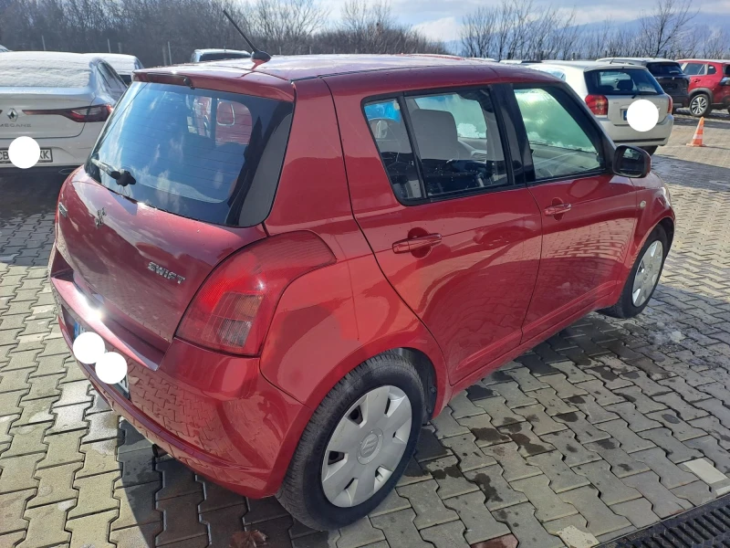 Suzuki Swift 1.3 GL, снимка 4 - Автомобили и джипове - 53523719