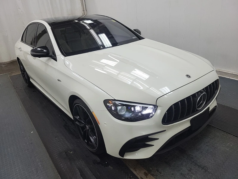 Mercedes-Benz E 53 AMG * * CARFAX * * АВТО КРЕДИТ * * , снимка 3 - Автомобили и джипове - 53529416