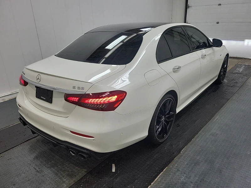 Mercedes-Benz E 53 AMG * * CARFAX * * АВТО КРЕДИТ * * , снимка 4 - Автомобили и джипове - 53529416