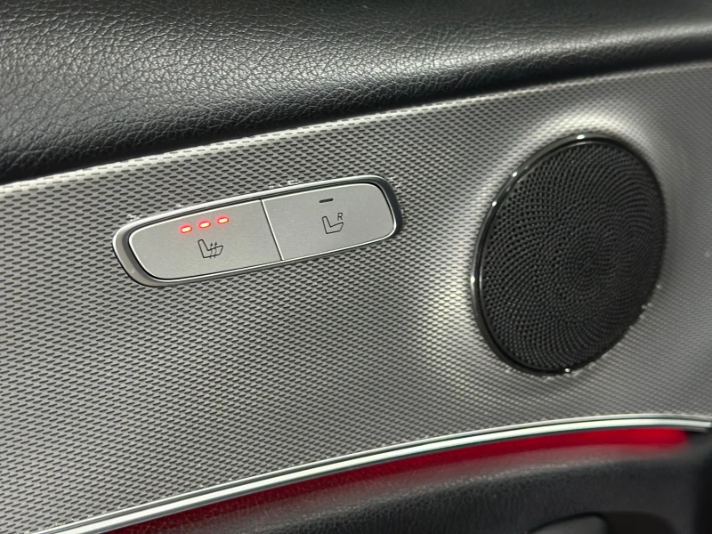 Mercedes-Benz E 220, снимка 15 - Автомобили и джипове - 53564041