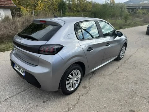 Peugeot 208 1.2 - изображение 5