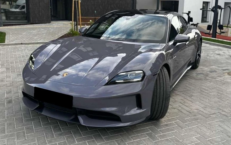 Porsche Taycan 105 kWh Sport Chrono Plus package, снимка 2 - Автомобили и джипове - 52659989