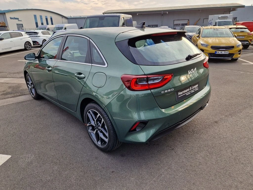 Kia Ceed На части 1.5 бензин АВТОМАТИК - изображение 9