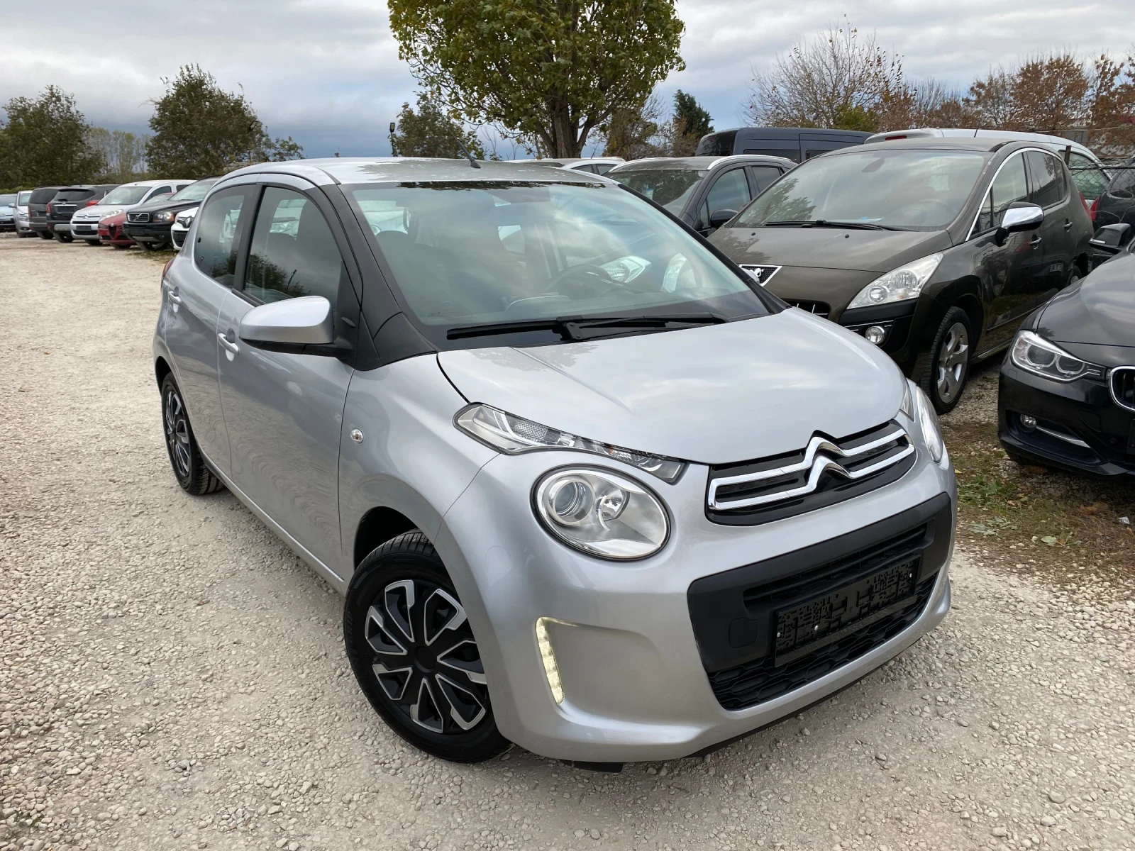 Citroen C1 1.0 АВТОМАТИК / ANDROID CARPLAY WAZE - изображение 2