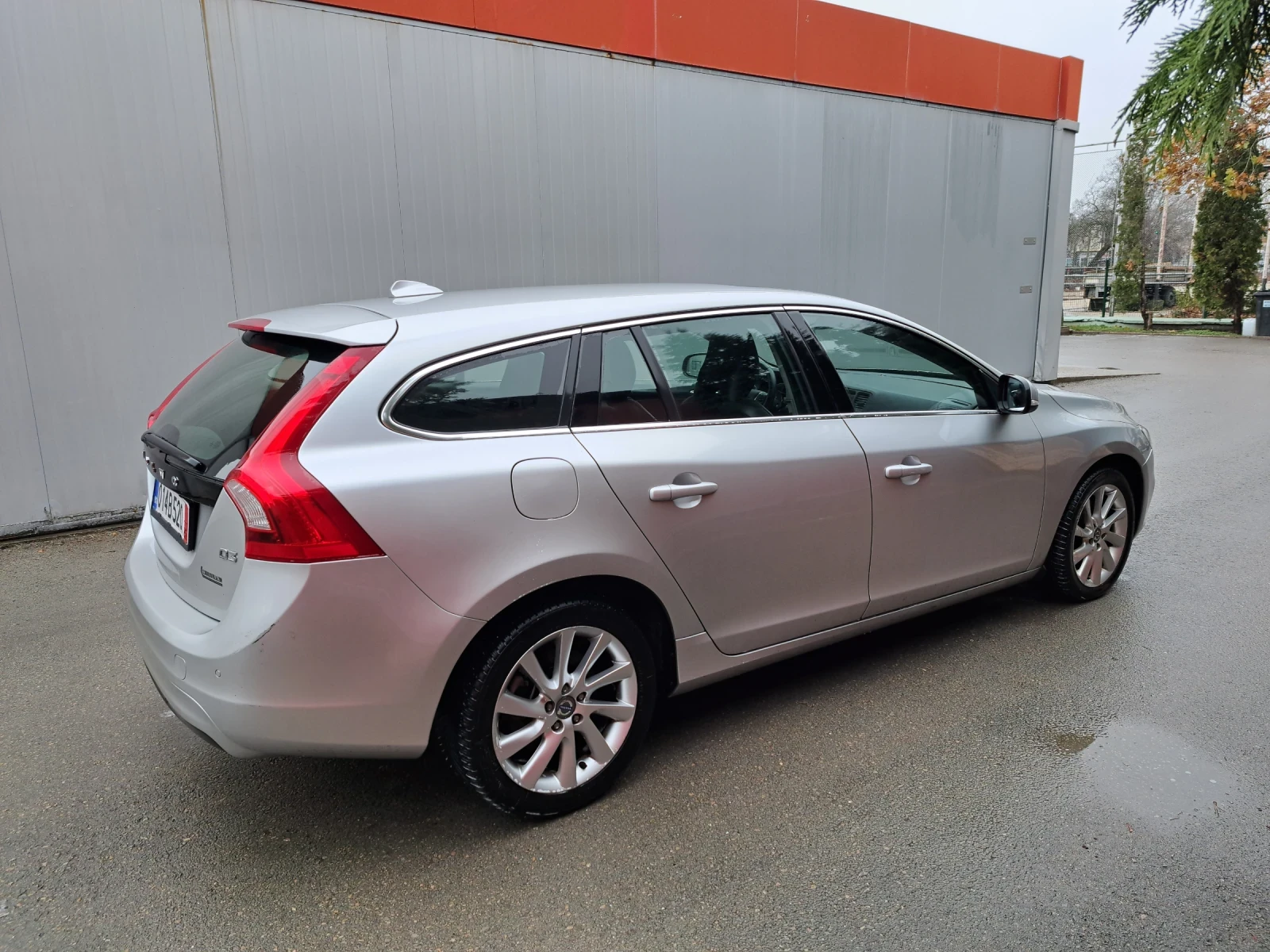 Volvo V60 R ДИЗАЙН D3 - изображение 4