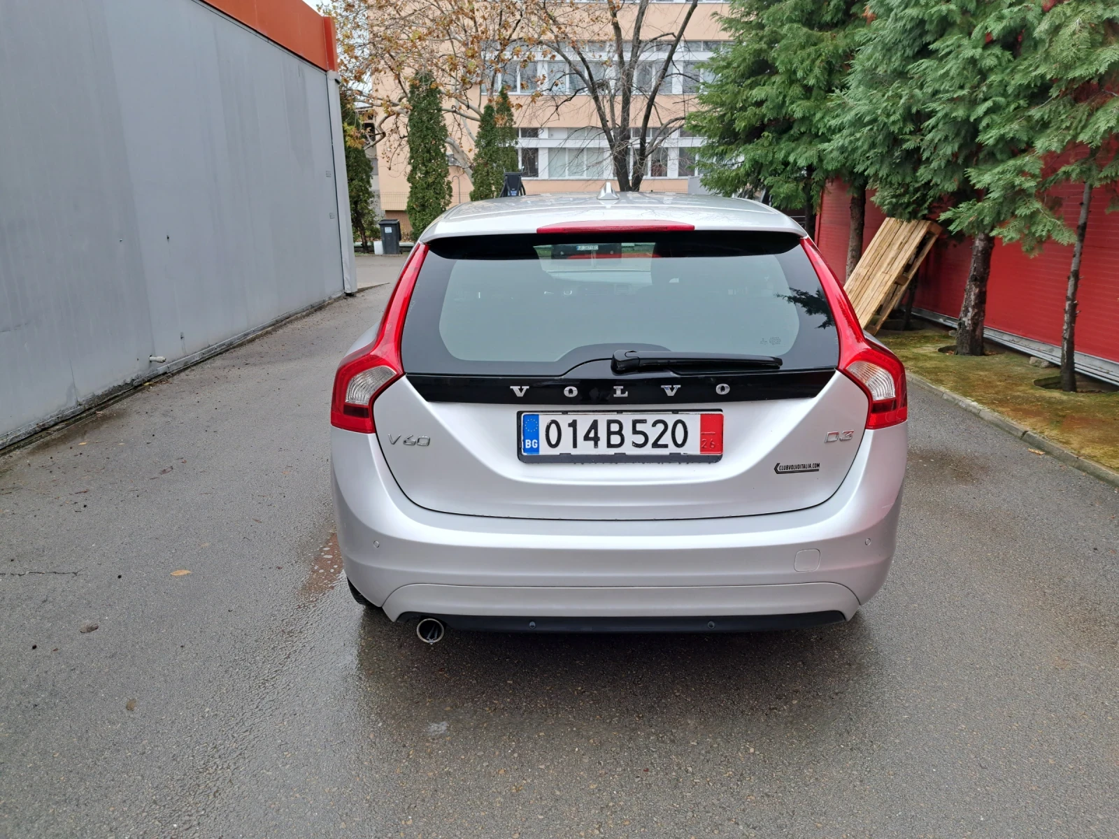 Volvo V60 R ДИЗАЙН D3 - изображение 5