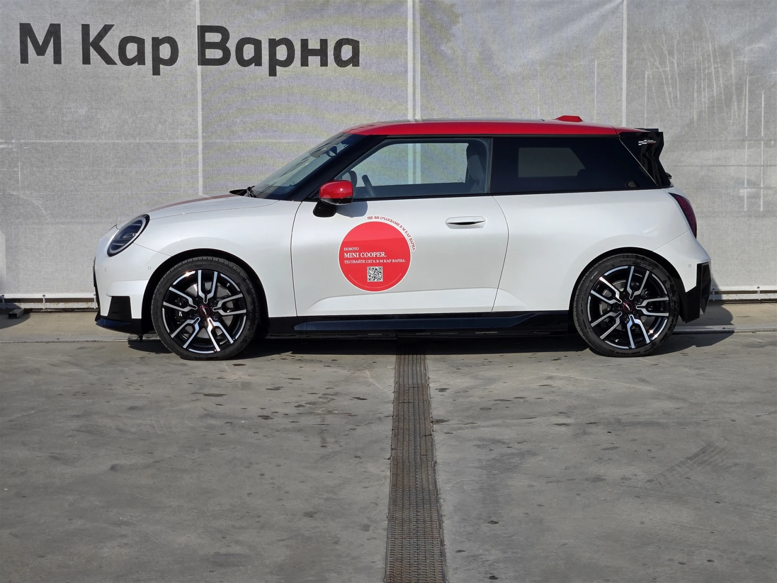 Mini Cooper s Cooper E JCW package - изображение 3