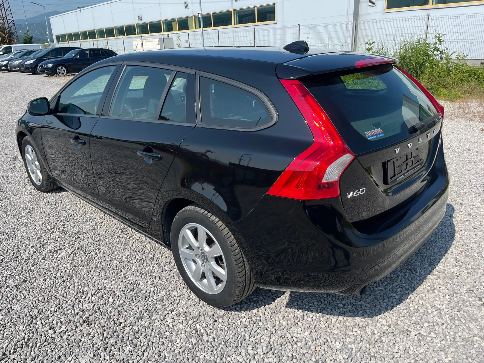Volvo V60 2.0D3-136k.c. Facelift /179000km./ - изображение 4