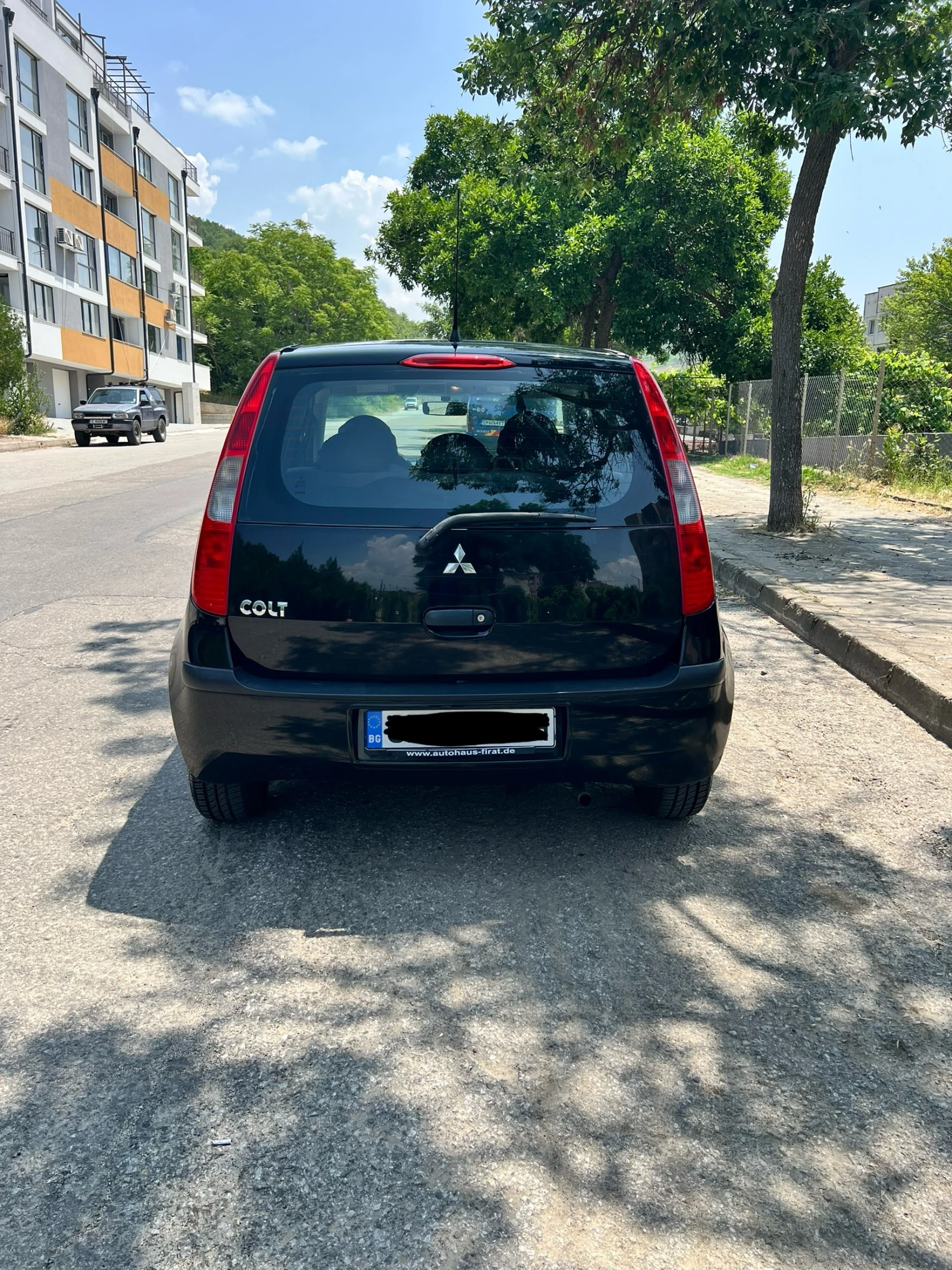Mitsubishi Colt 1.1 бензин, всичко платено + бонус зимни гуми - изображение 7