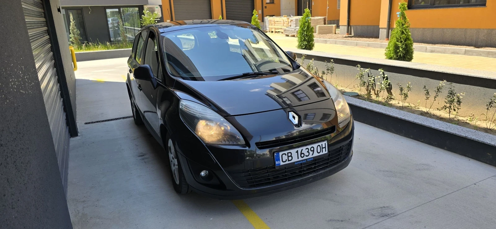 Renault Grand scenic 1, 9DCI-131кс, снимка 17 - Автомобили и джипове - 51026583