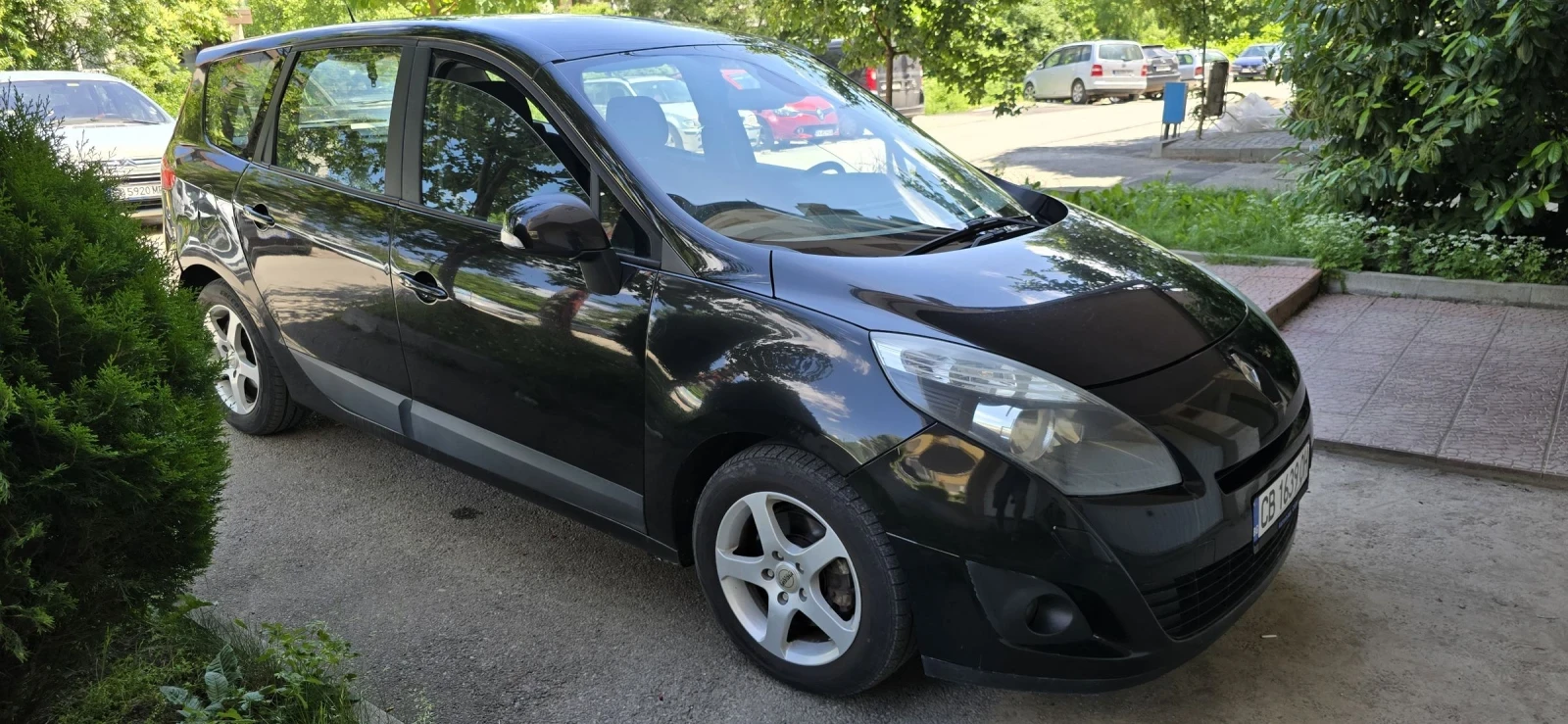 Renault Grand scenic 1, 9DCI-131кс, снимка 6 - Автомобили и джипове - 51026583