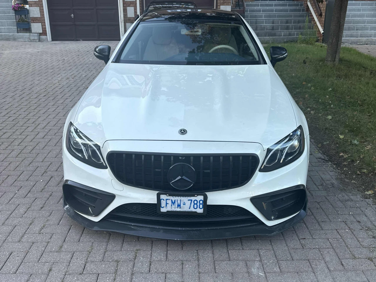 Mercedes-Benz E 400 * АВТО КРЕДИТ* ЦЕНА ДО БГ * СЕРВИЗНА ИСТОРИЯ *  - изображение 3