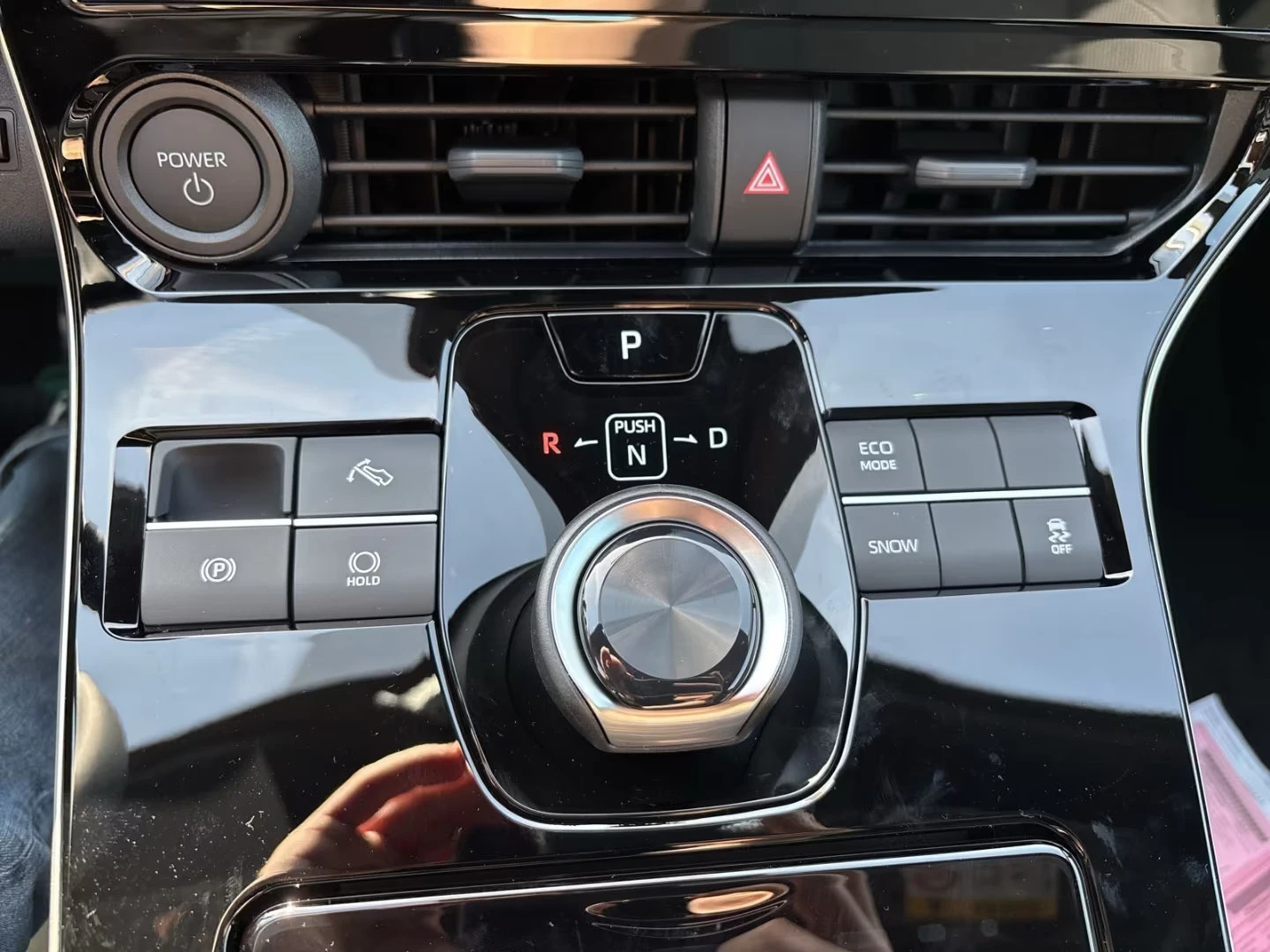 Toyota bZ4X BEV/FWD/205HP/COMFORT/NAVI/LED/KLESS/CPLAY/521g | Mobile.bg   15