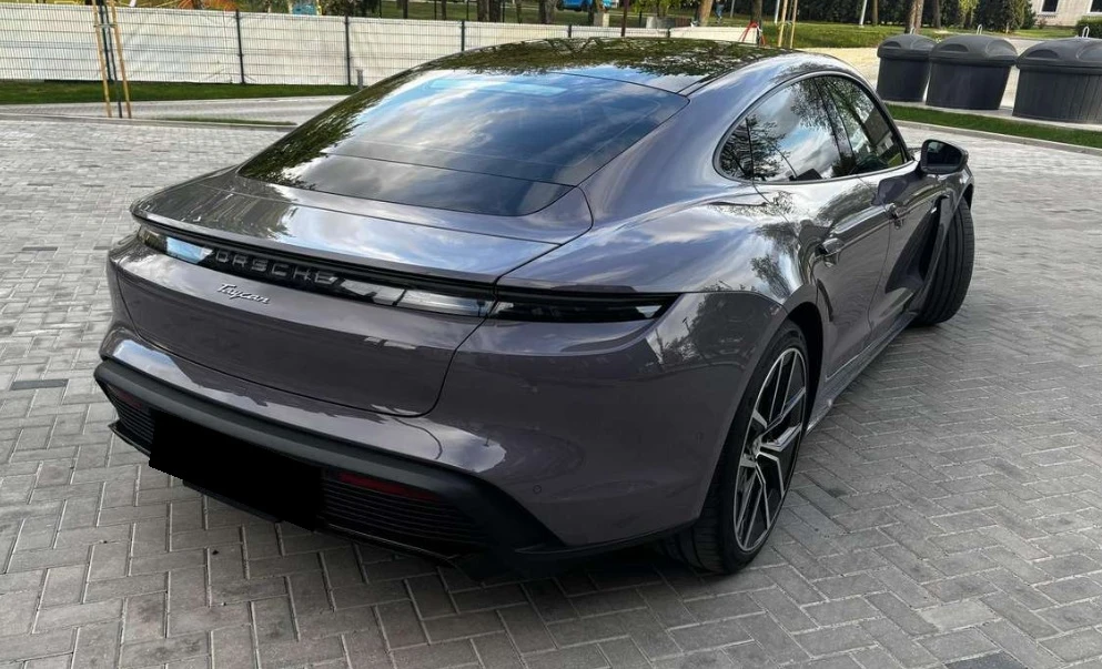 Porsche Taycan 105 kWh Sport Chrono Plus package | Mobile.bg   3