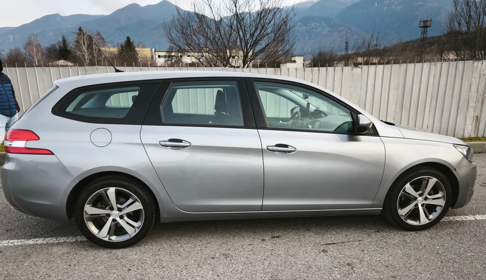 Peugeot 308  - изображение 6