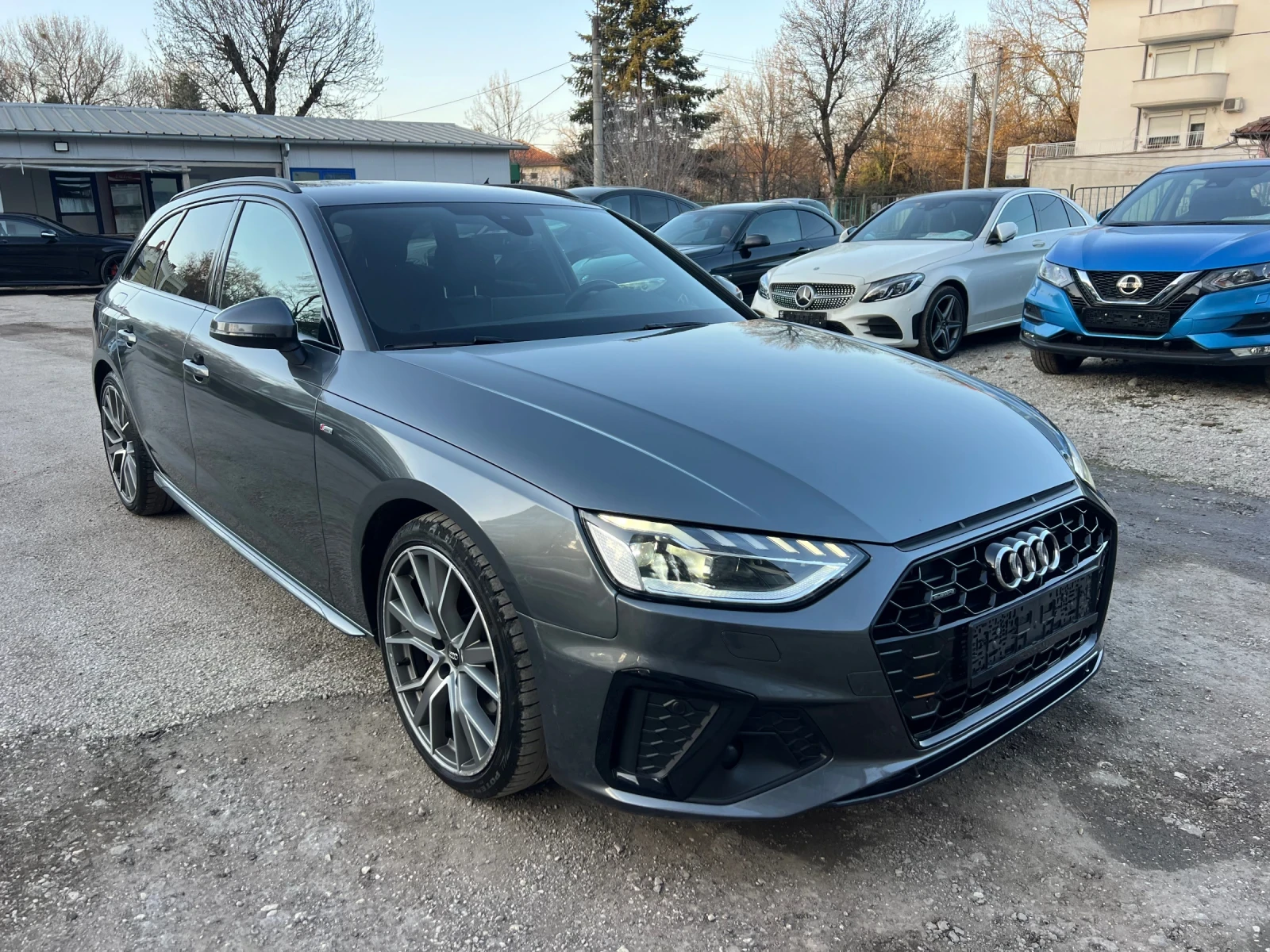 Audi A4 S-line Швейцария, снимка 3 - Автомобили и джипове - 53500451