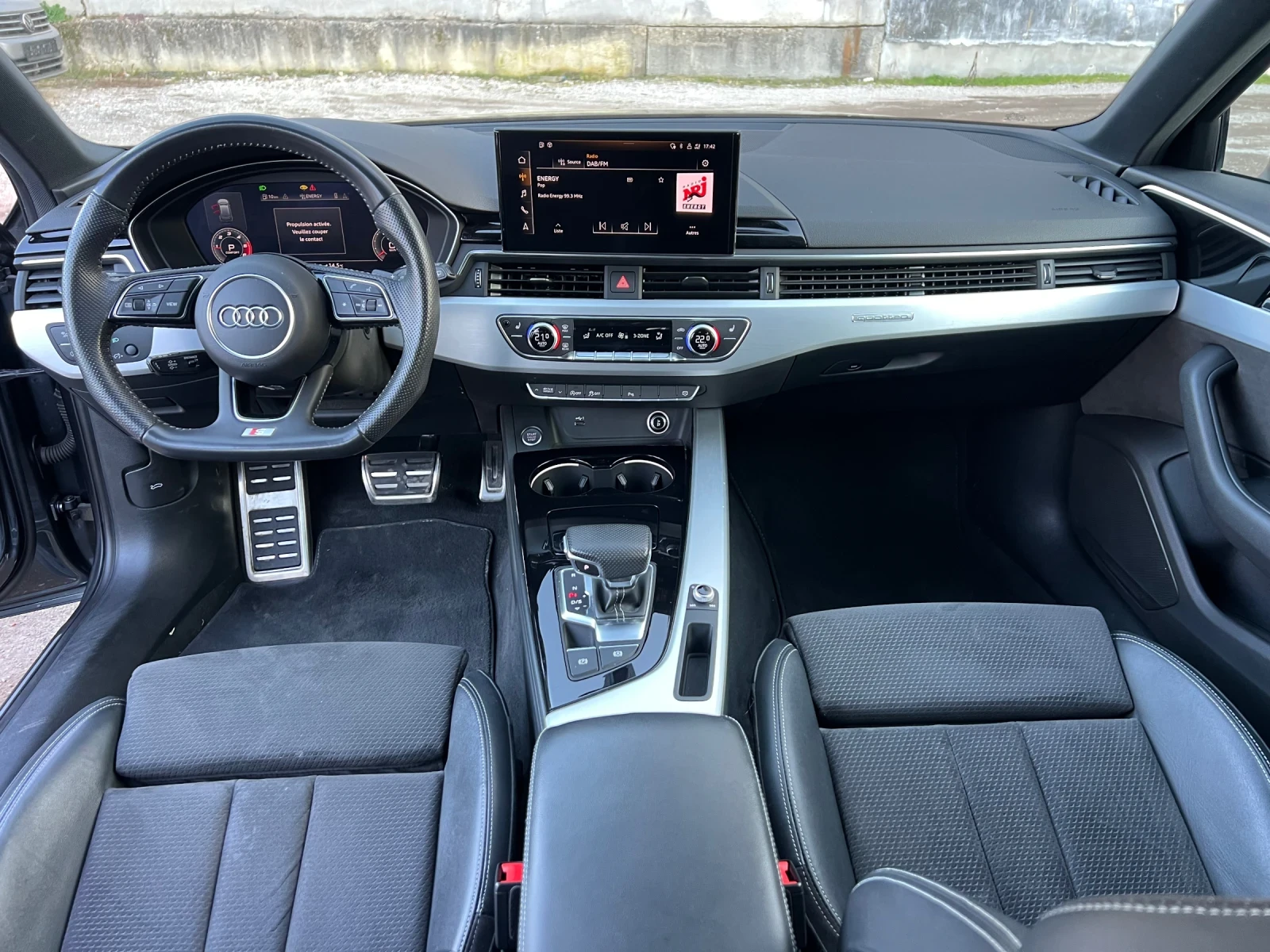 Audi A4 S-line Швейцария, снимка 13 - Автомобили и джипове - 53500451