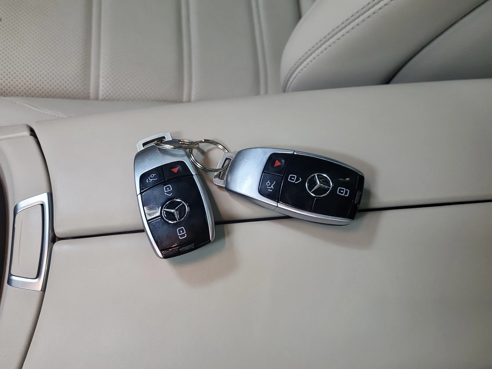 Mercedes-Benz E 53 AMG * * CARFAX * * ���� ������ * *  | Mobile.bg � ����������� 14