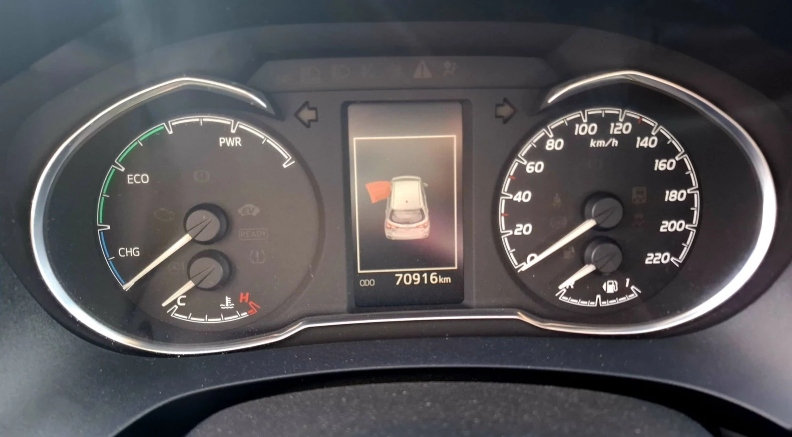 Toyota Yaris Yaris hybrid feisa, снимка 7 - Автомобили и джипове - 54149553