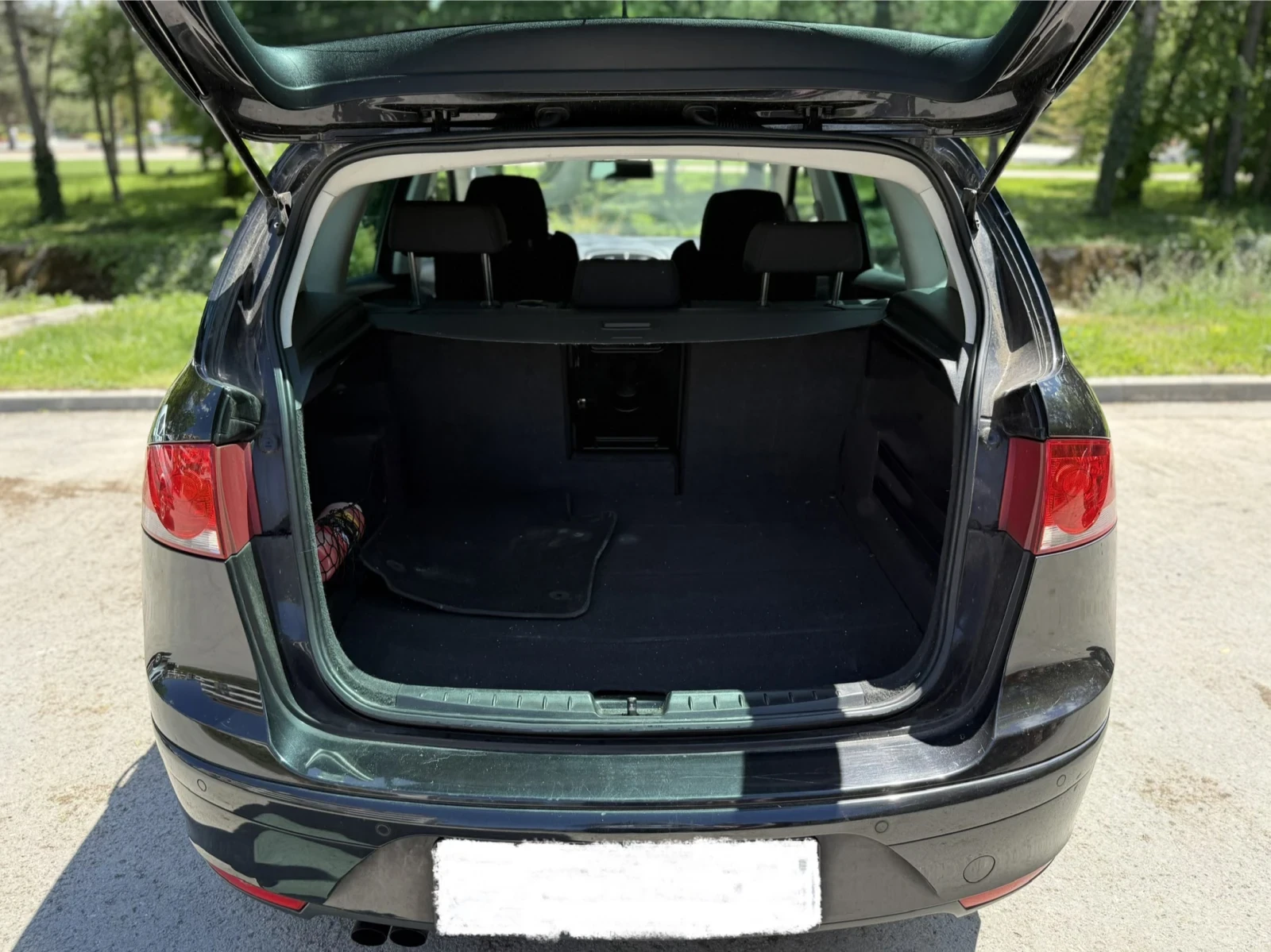 Seat Altea XL 1.8T, снимка 15 - Автомобили и джипове - 54556630