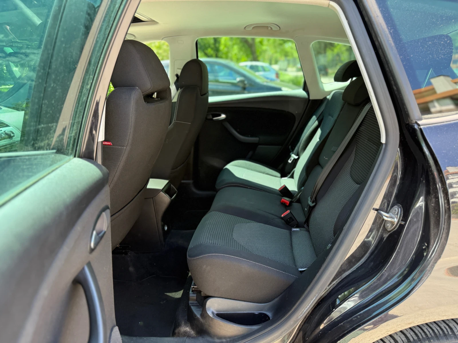 Seat Altea XL 1.8T, снимка 13 - Автомобили и джипове - 54556630