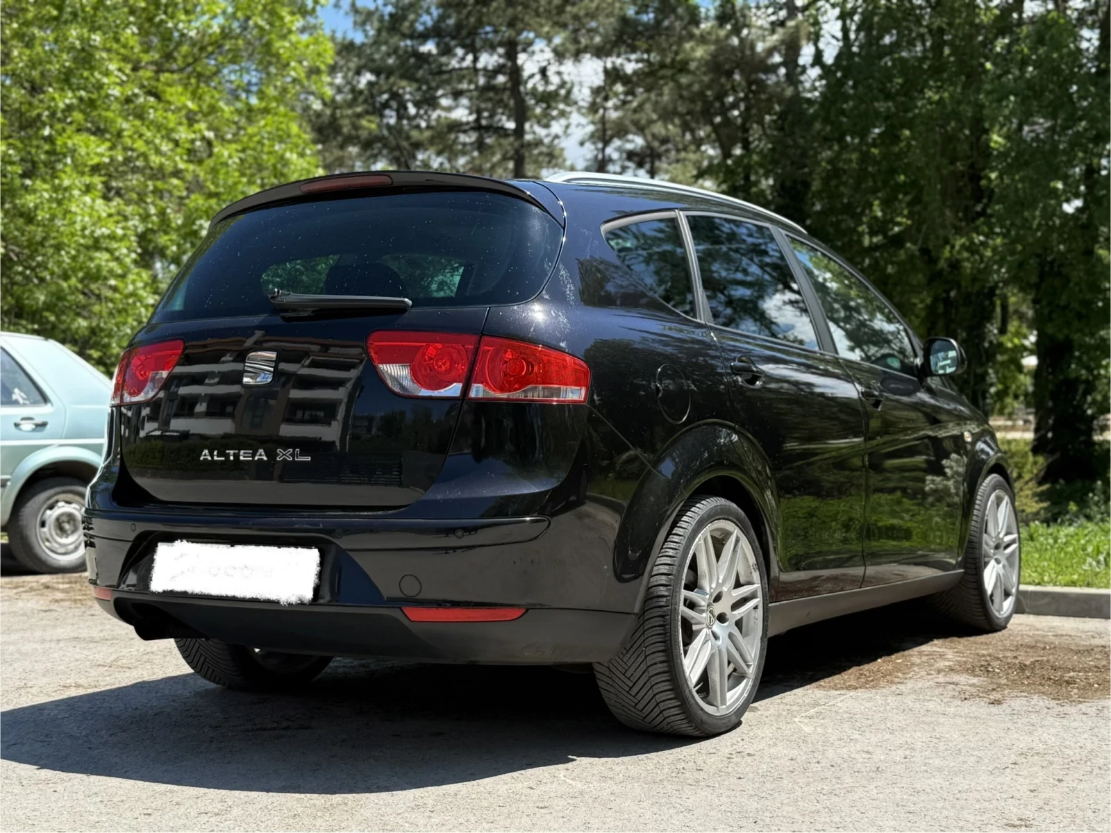 Seat Altea XL 1.8T, снимка 5 - Автомобили и джипове - 54556630