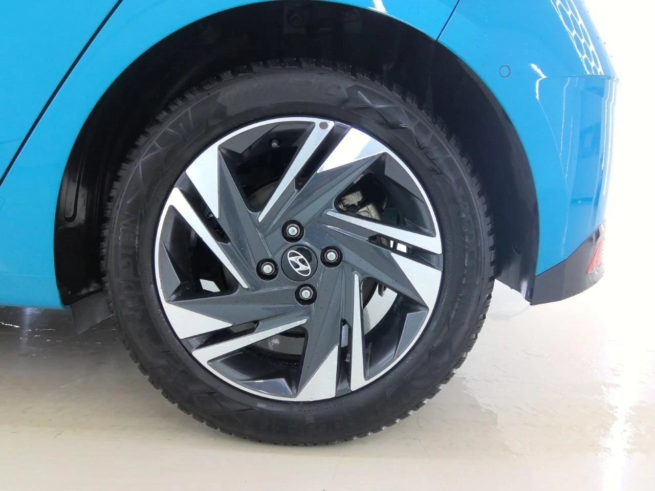 Hyundai I20  Premium, снимка 11 - Автомобили и джипове - 54609336