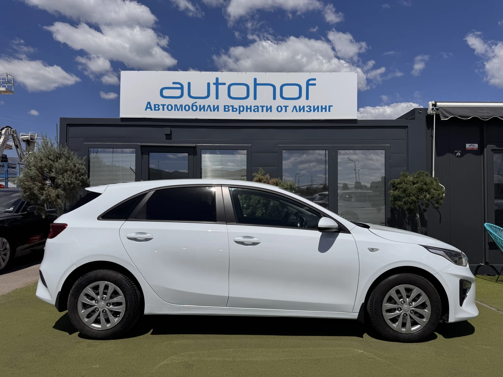Kia Ceed LX/1.6CRDi/116k.c./6MT, снимка 5 - Автомобили и джипове - 54712567