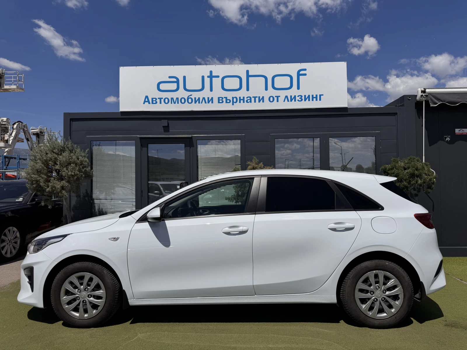 Kia Ceed LX/1.6CRDi/116k.c./6MT, снимка 2 - Автомобили и джипове - 54712567