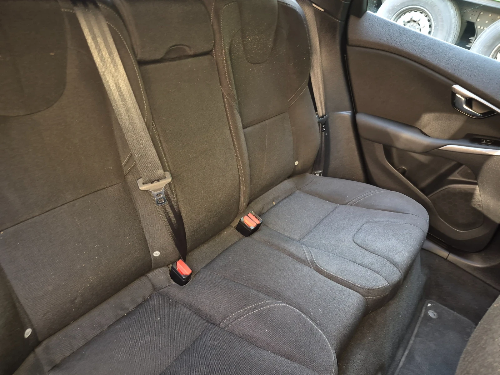 Volvo V40 | Mobile.bg � ����������� 4