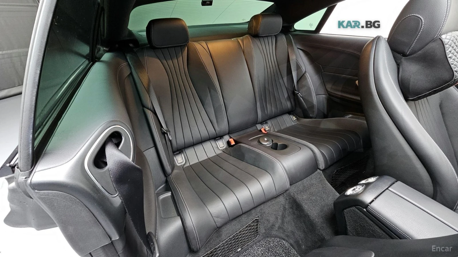 Mercedes-Benz E 450 4MATIC* ПОДГРЕВ* ОБДУХВ* BURMASTER* PANO* 360* HUD, снимка 12 - Автомобили и джипове - 54812271