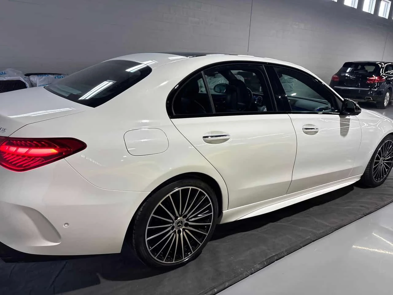 Mercedes-Benz C 300 4MATIC/360/ПАНОРАМА/ПОДГРЕВИ, снимка 4 - Автомобили и джипове - 54953092