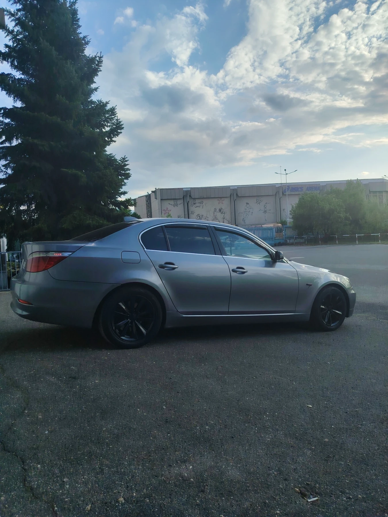 BMW 525 Facelift, снимка 4 - Автомобили и джипове - 55606470