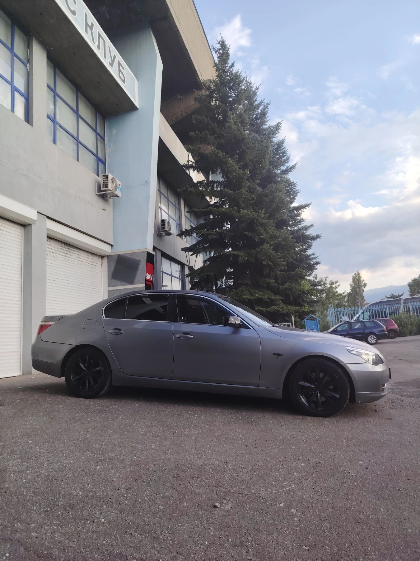 BMW 525 Facelift, снимка 7 - Автомобили и джипове - 55606470