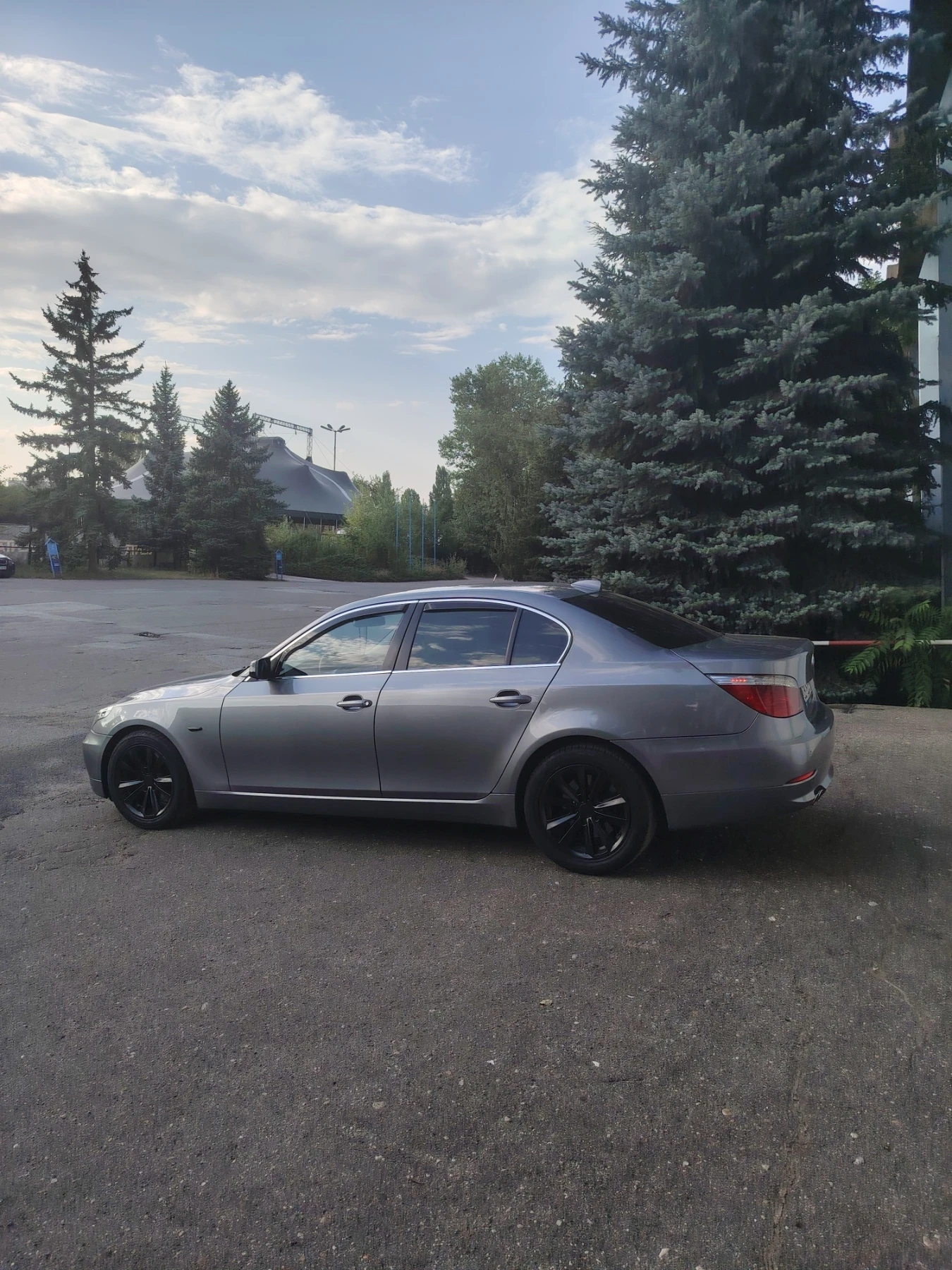 BMW 525 Facelift, снимка 5 - Автомобили и джипове - 55606470